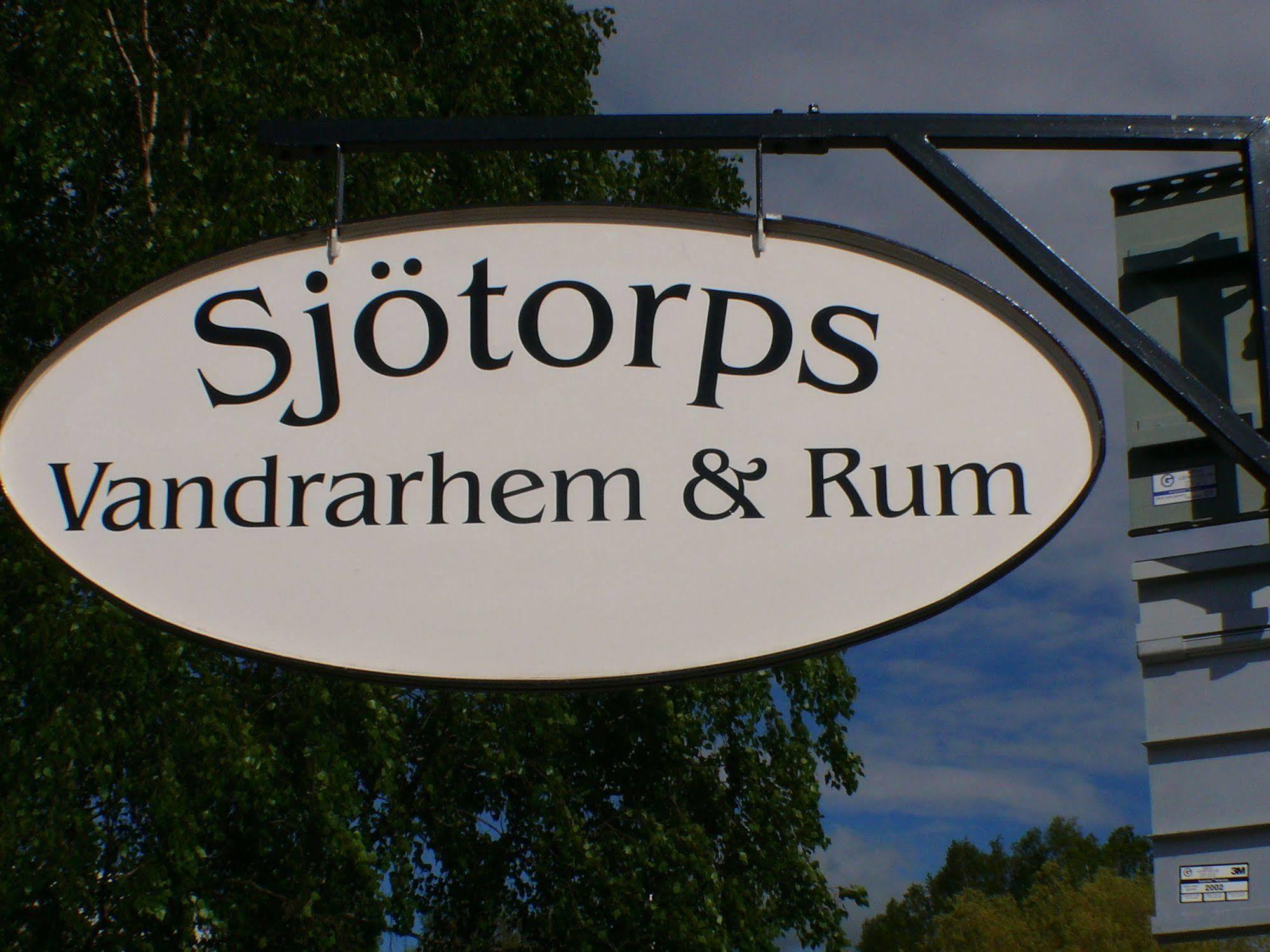 Perssons I Backens Pensionat- Sjoetorps Vandrarhem & Rum Exterior photo